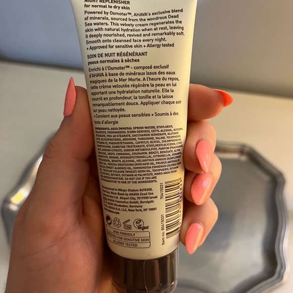 AHAVA Time to Hydrate - Picture 2 of 2